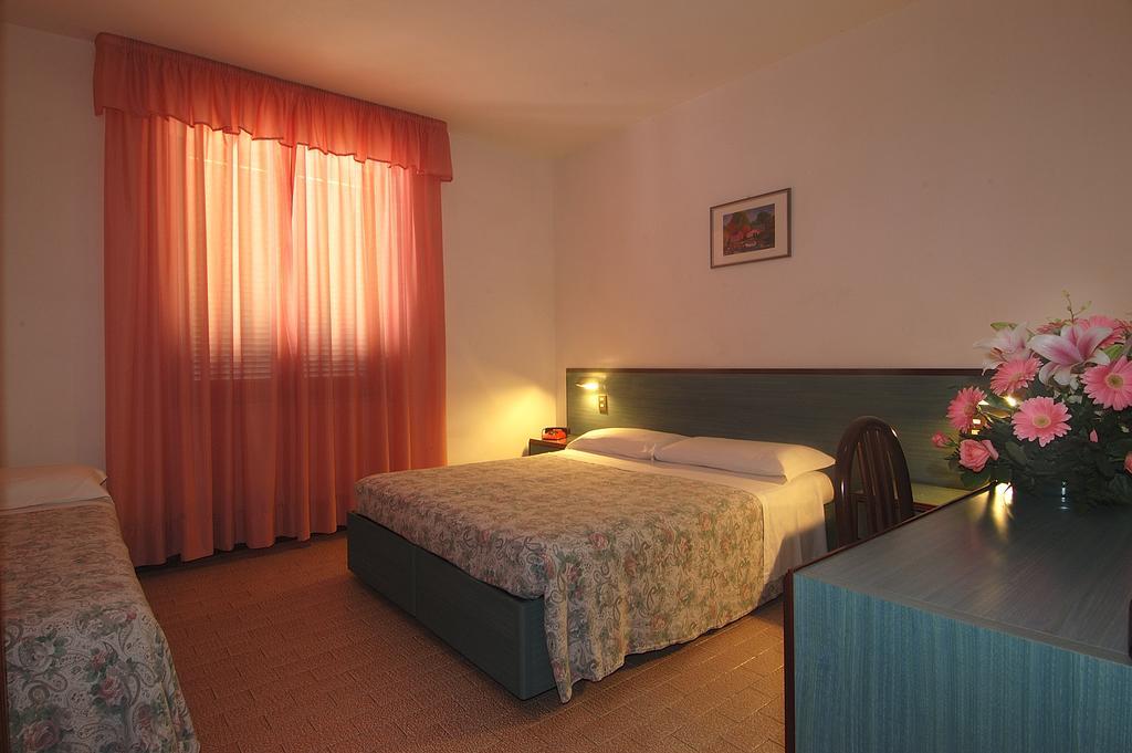 Frank'S Hotel Capoliveri Kültér fotó